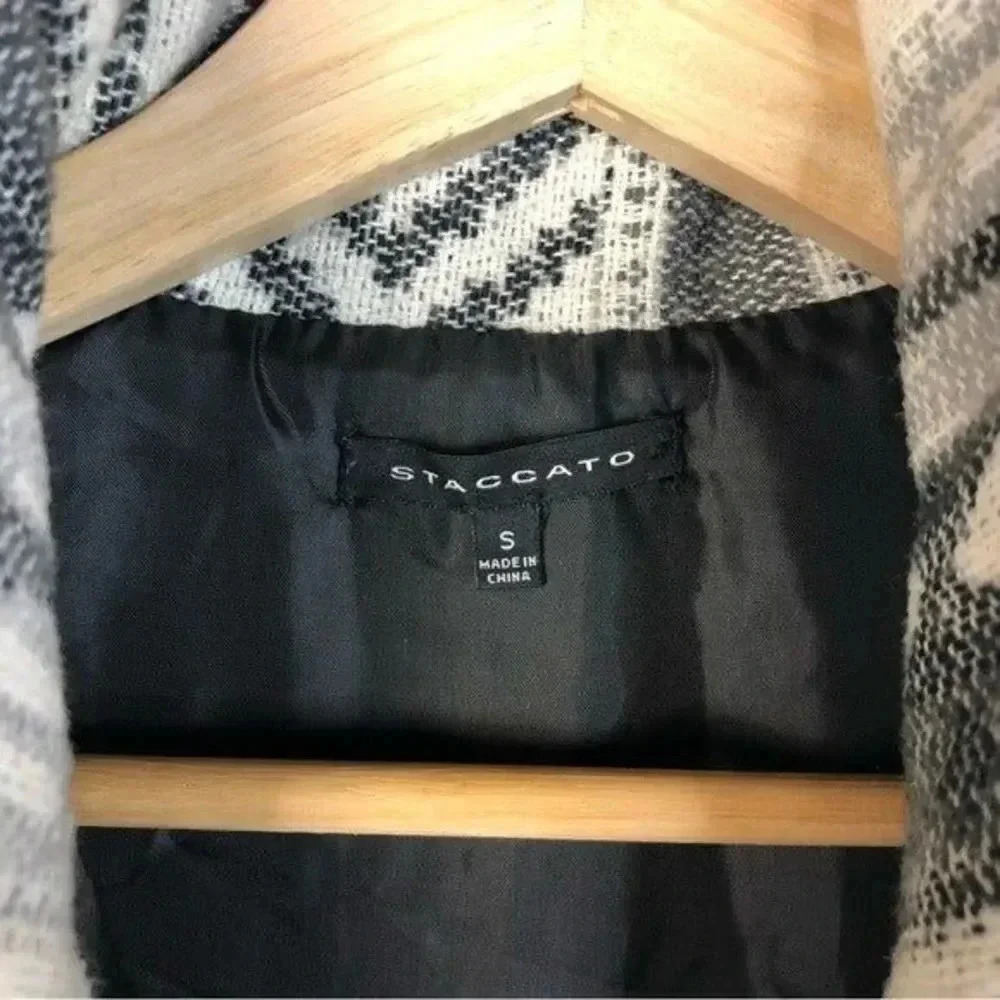 Staccato Gray & Cream Geometric Tribal Full Zip Vest S - Picture 5 of 5